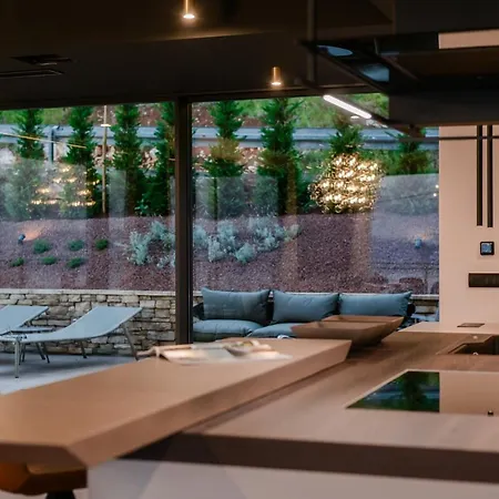 Sensational Istria Scenice Platinium 5 Bedrooms Stunning Sea Views Sauna And Gym Willa *