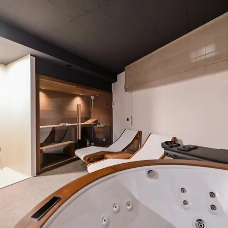 Вилла Sensational Istria Scenice Platinium 5 Bedrooms Sea Views