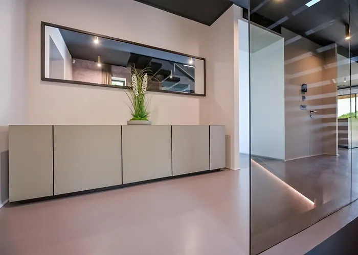 Sensational Istria Scenice Platinium 5 Bedrooms Sea Views * 奥帕提亚